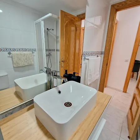 Apartment With Balcony, Ac & Pool